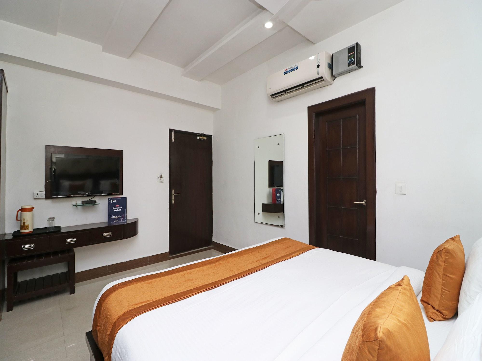 Hotel Samovar By Goyal Hotel Агра Екстер'єр фото